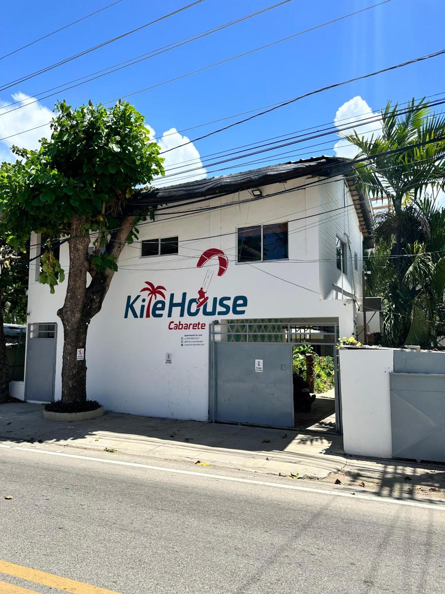 Kite House Cabarete Across Kite Beach Екстер'єр фото